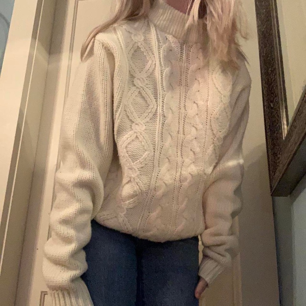 VINTAGE MENS SWEATER